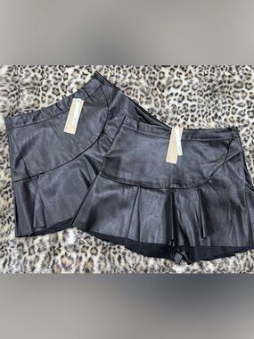 DO+BE Black Faux Leather Peplum Mini Skirt